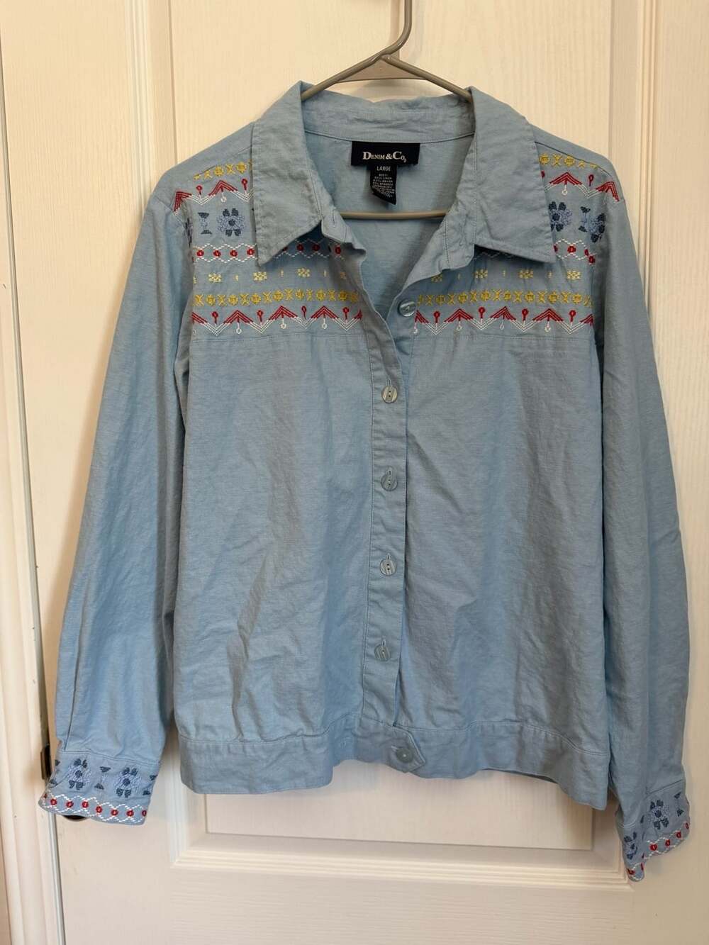 Denim & Co. Embroidered Button-Up Shirt Size Large Light Blue Linen Blend